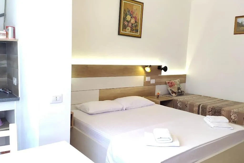Evoo Apartment Liceu Tirana