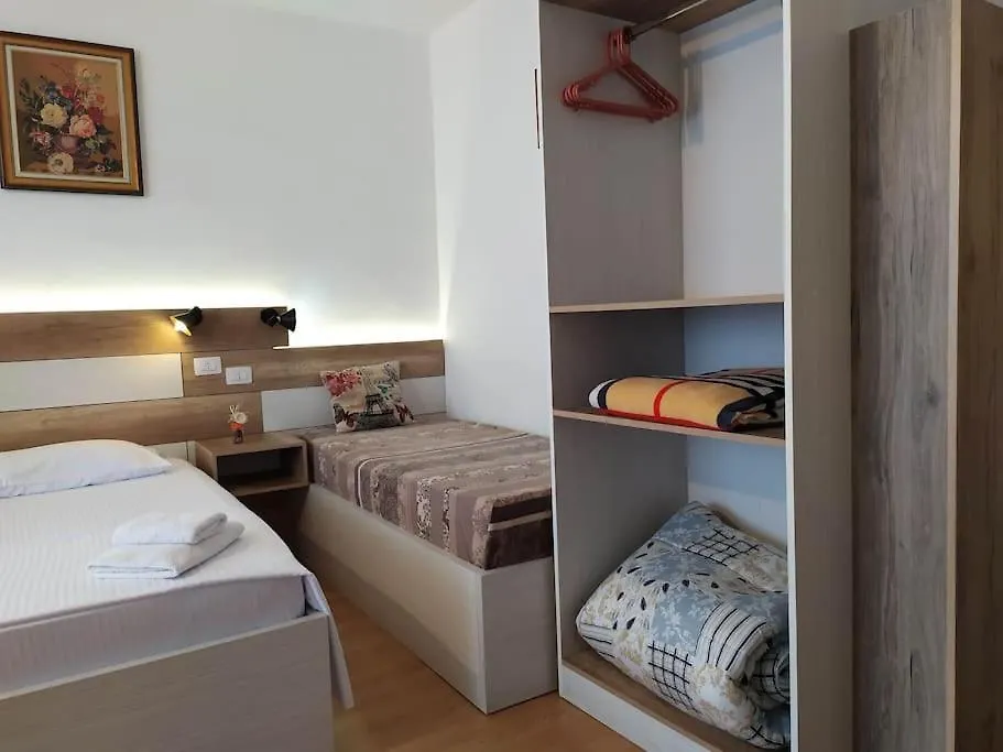 Evoo Apartment Liceu Tirana Albania